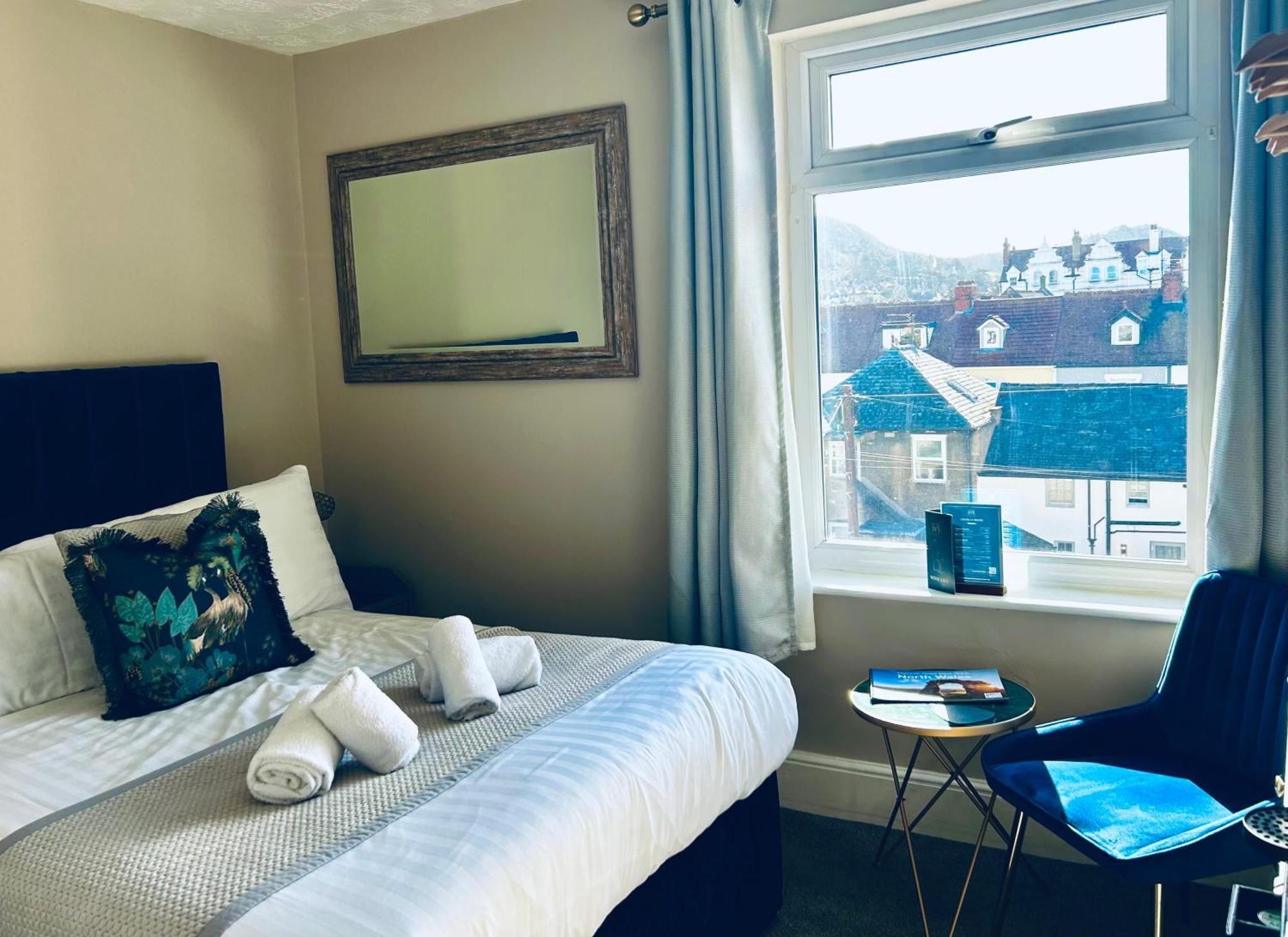 Hotel No5, Beachfront With Free Private Car Park 兰迪德诺 外观 照片